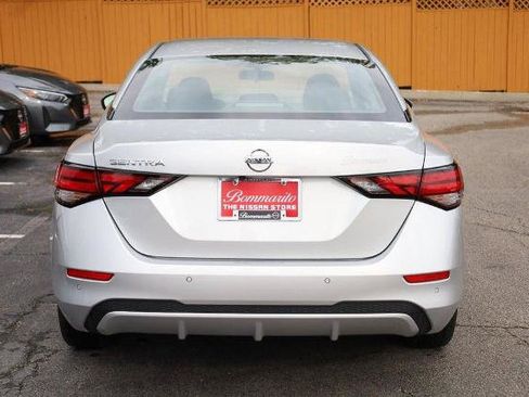 Certified 2023 Nissan Sentra S FWD image 6