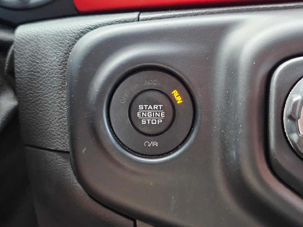 Used 2021 Jeep Wrangler Rubicon AWD/4WD image 29