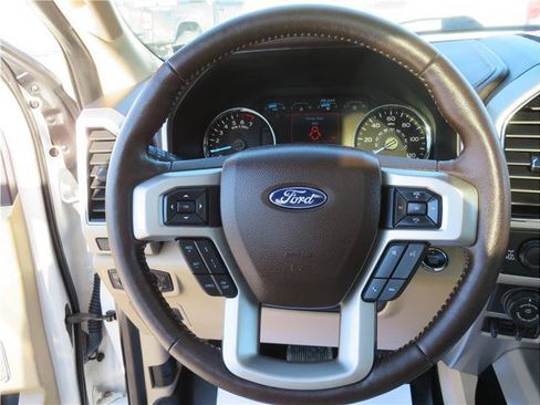 Used 2020 Ford F150 Lariat w/ Equipment Group 502A Luxury image 31