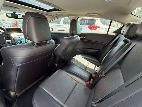Used 2014 Acura ILX w/ Premium Package FWD image 9