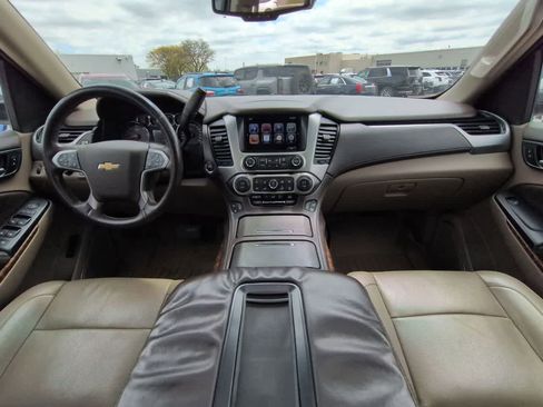 Used 2015 Chevrolet Suburban LTZ AWD/4WD image 15