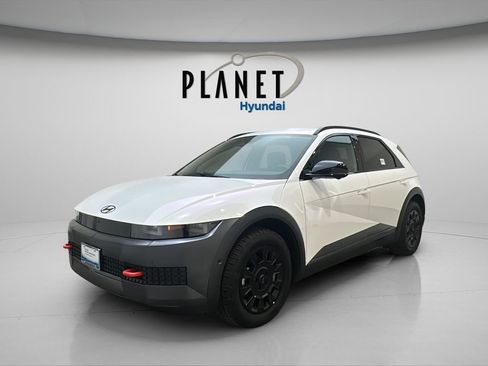 Certified 2025 Hyundai Ioniq 5 XRT AWD/4WD image 2