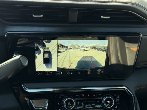 Used 2024 GMC Sierra 2500 AT4 w/ AT4 Preferred Package image 26