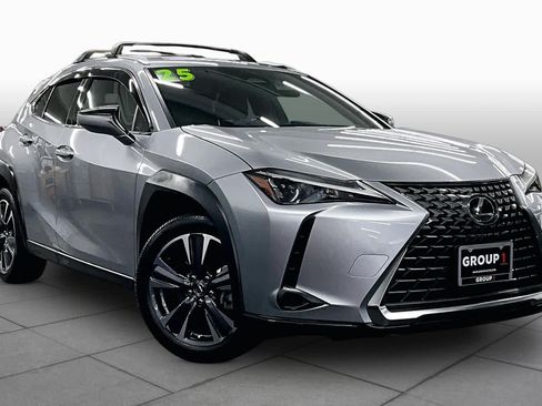 Used 2025 Lexus UX 300h FWD w/ Accessory Package (Z2) image 3