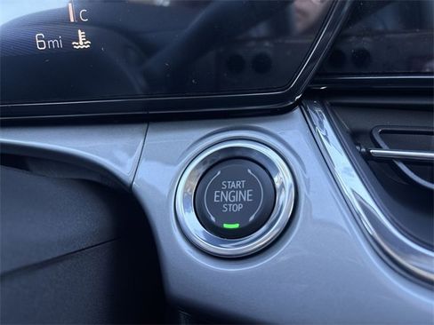 New 2026 Chevrolet Trax LT image 17