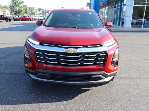 New 2027 Chevrolet Equinox LT w/ Convenience Package II FWD image 29