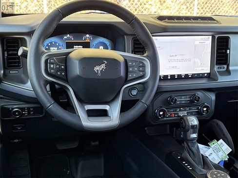 New 2025 Ford Bronco Badlands w/ Sasquatch Package image 21