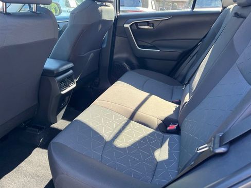 Used 2025 Toyota RAV4 XLE w/ Convenience Package FWD image 13