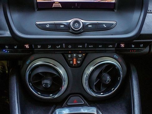 Used 2019 Chevrolet Camaro LT w/ RS Package image 21