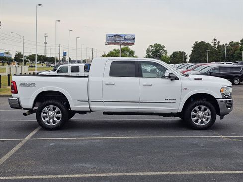 Used 2020 RAM 2500 Limited AWD/4WD image 9