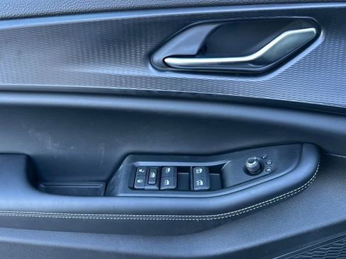 New 2025 Jeep Grand Cherokee Laredo w/ MOPAR Finishing Package RWD image 12