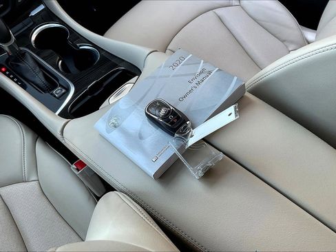 Used 2020 Buick Envision Essence FWD image 34