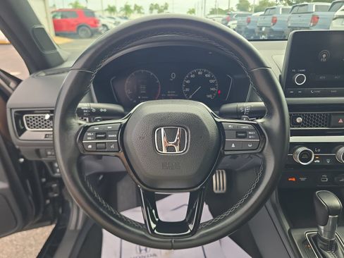 Used 2023 Honda Civic Sport image 23