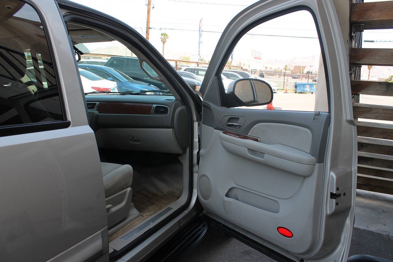 Used 2007 GMC Yukon SLE RWD image 27