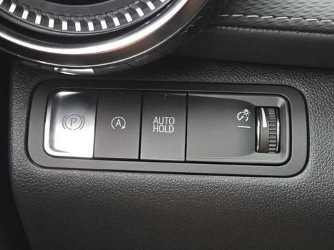 New 2026 Chevrolet Equinox LT w/ Safety and Technology Package FWD image 11