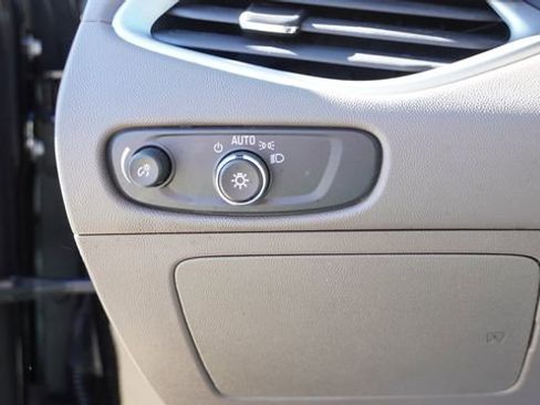 Used 2024 Chevrolet Malibu LT image 21