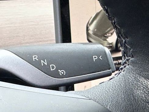 Used 2023 Tesla Model Y Long Range image 14