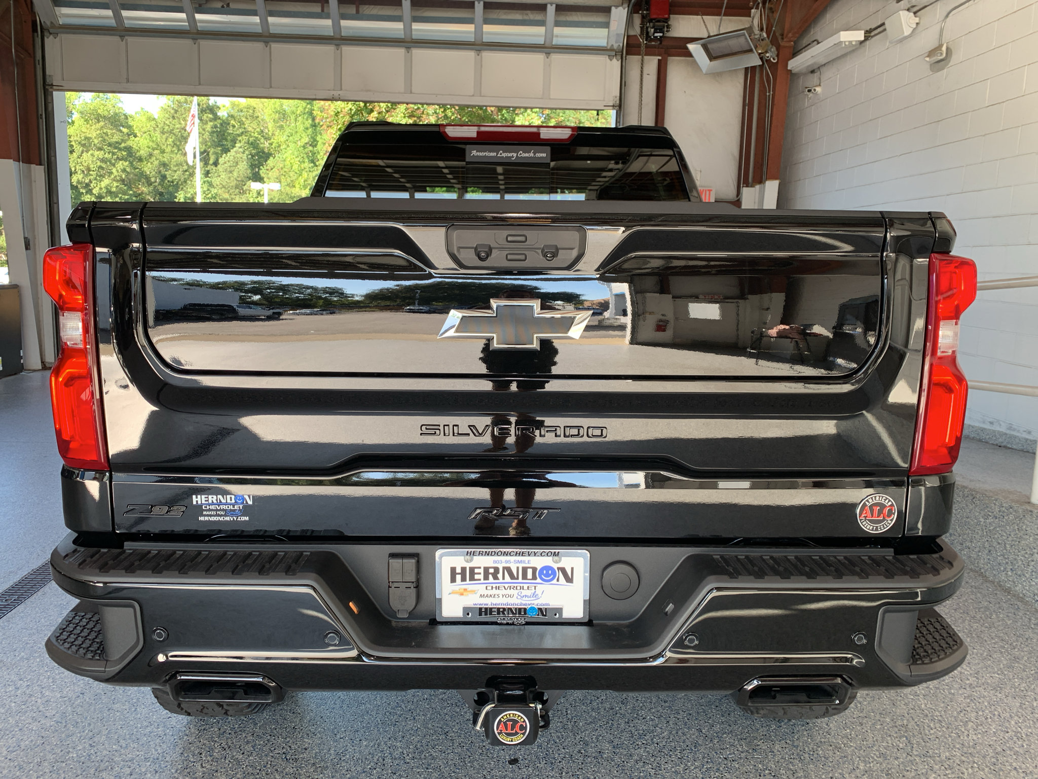 New 2026 Chevrolet Silverado 1500 RST AWD/4WD image 9