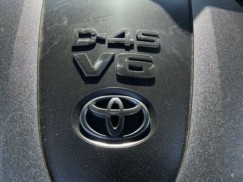 Used 2023 Toyota Tacoma TRD Off-Road w/ Advanced Technology Package AWD/4WD image 25