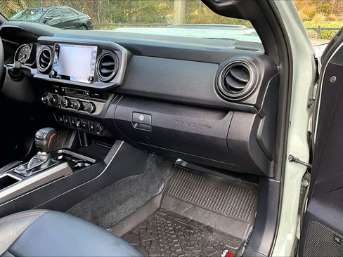 Used 2021 Toyota Tacoma TRD Pro image 18