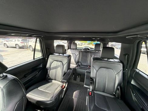 Used 2021 Ford Expedition Max Limited AWD/4WD image 13