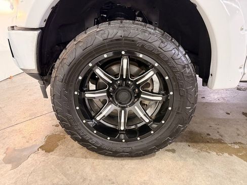 Used 2018 Ford F150 XLT image 14