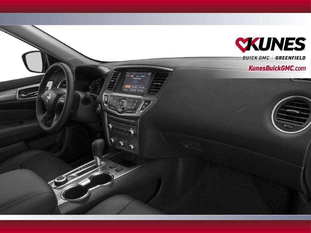 Used 2019 Nissan Pathfinder SL AWD/4WD image 14