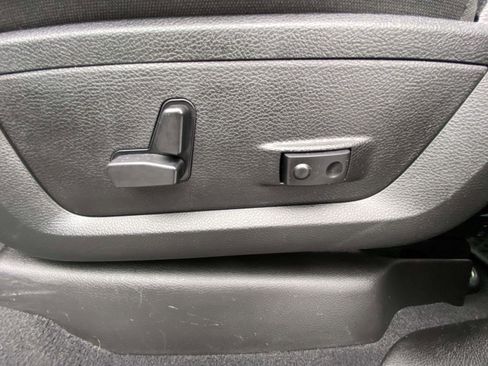 Certified 2024 RAM 2500 Big Horn w/ Bed Utility Group image 12