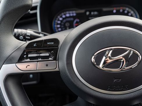 Certified 2022 Hyundai Tucson SEL image 24