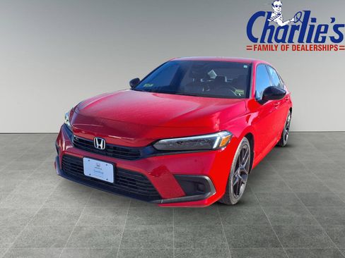 Used 2023 Honda Civic Sport image 1