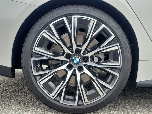 Used 2024 BMW 430i Gran Coupe xDrive w/ Premium Package image 9