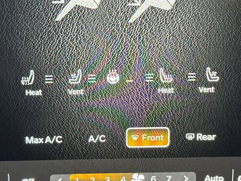 Used 2023 RAM 1500 Laramie image 18