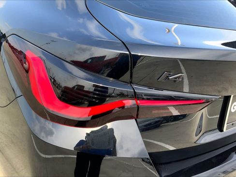Certified 2025 BMW i4 eDrive40 w/ M Sport Package RWD image 28