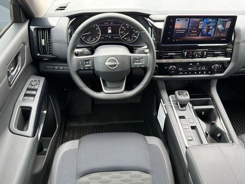 New 2026 Nissan Pathfinder SV image 26