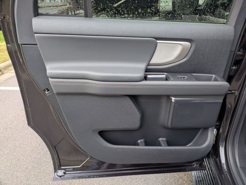 New 2025 Ford Expedition Max Active image 27