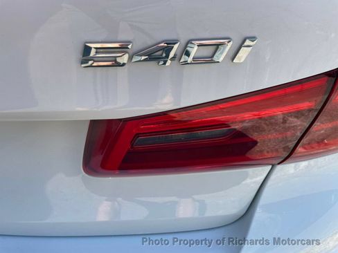 Used 2019 BMW 540i xDrive AWD/4WD image 8
