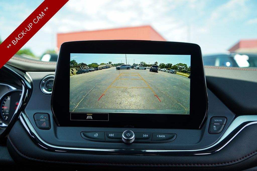 Used 2025 Chevrolet Blazer RS FWD image 10
