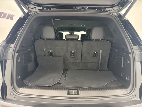 Used 2026 Chevrolet Traverse LT image 28