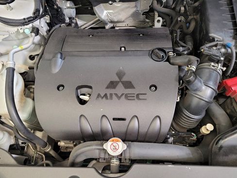 Used 2017 Mitsubishi Outlander Sport ES FWD image 30