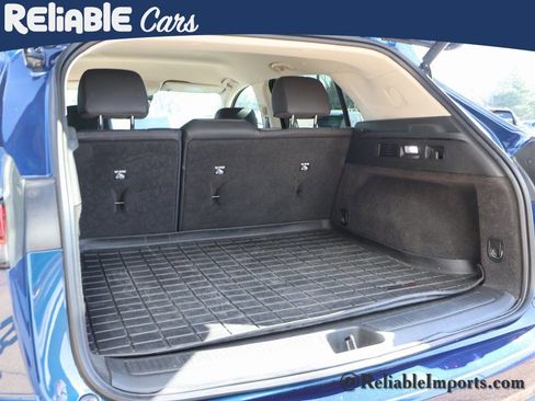 Used 2023 Buick Envision Essence image 16