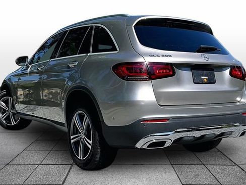 Certified 2020 Mercedes-Benz GLC 300 4MATIC image 4