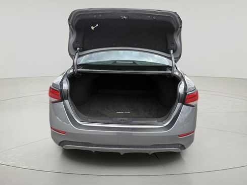 Used 2024 Nissan Sentra S FWD image 9