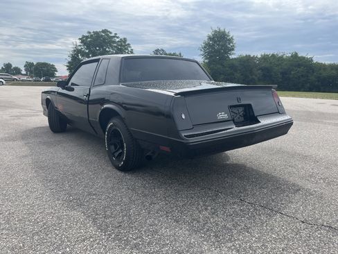 Used 1987 Chevrolet Monte Carlo SS RWD image 4