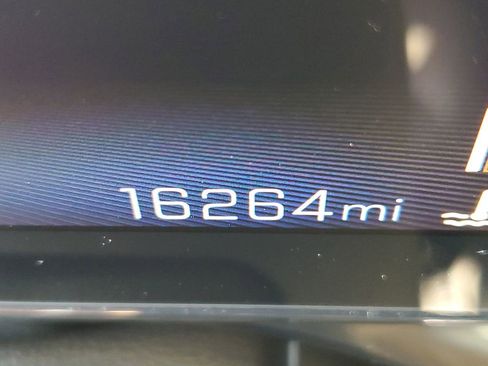 Used 2025 Chevrolet Trax RS w/ Driver Confidence Package image 31