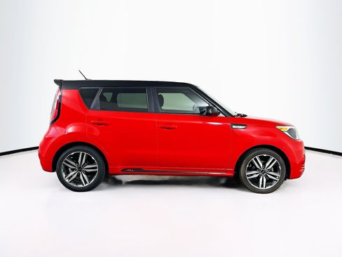 Used 2019 Kia Soul + FWD image 10