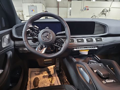 New 2026 Mercedes-Benz GLE 53 AMG 4MATIC image 16