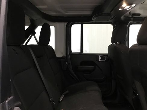 Used 2022 Jeep Wrangler Unlimited Sport AWD/4WD image 21