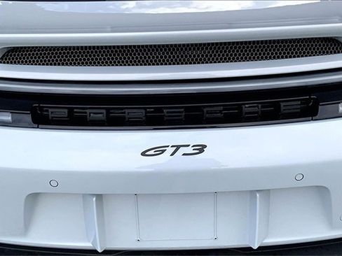 Used 2025 Porsche 911 GT3 image 35