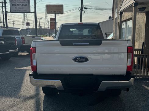Used 2019 Ford F250 XL w/ Power Equipment Group AWD/4WD image 5