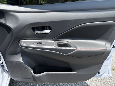 Certified 2025 Nissan Versa SR w/ Trunk Package FWD image 16